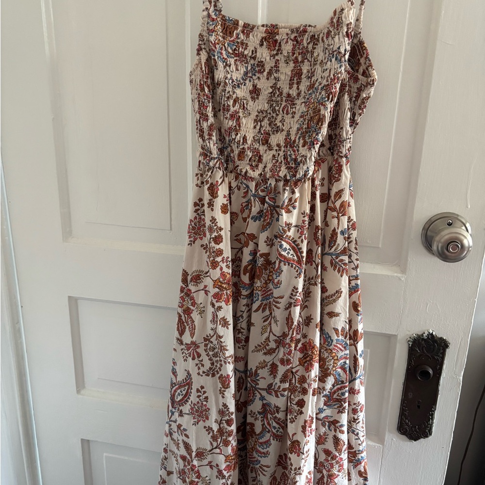Old Navy Floral Smocked Dress